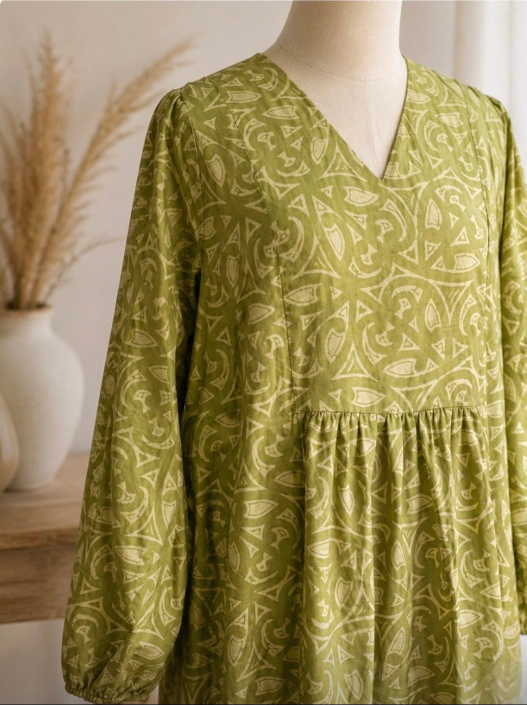 Pirihita Mangōpare Dress